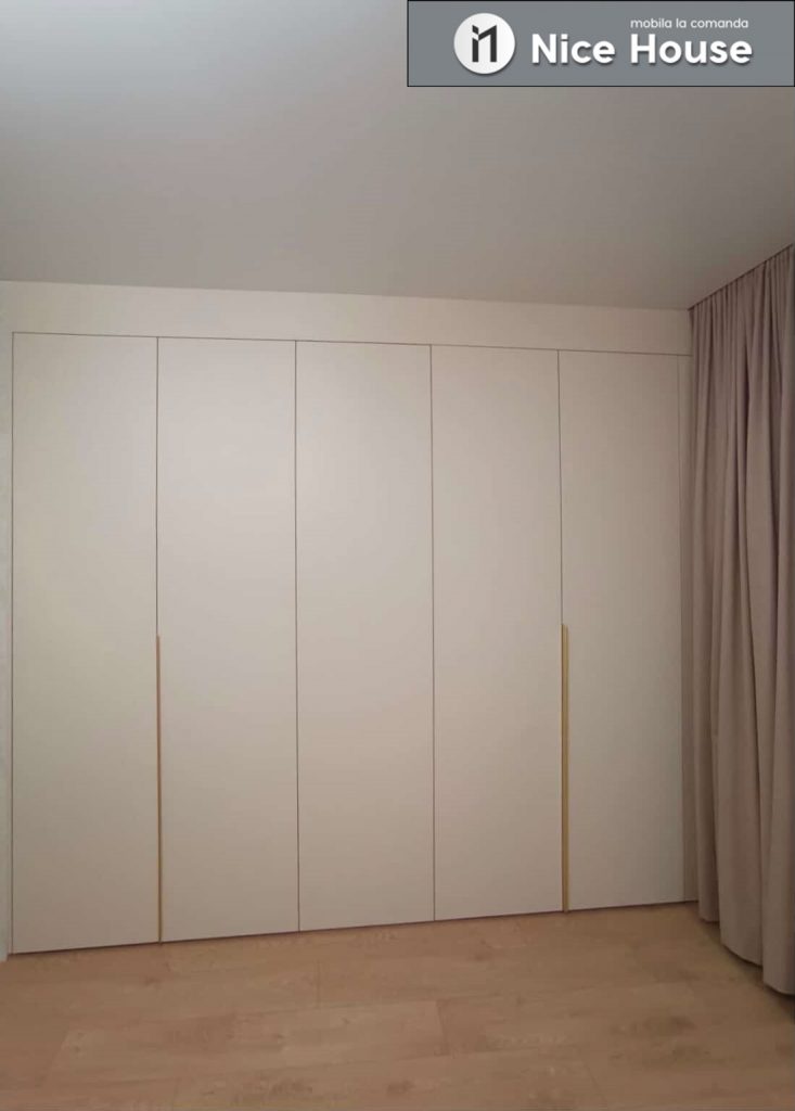Dulap și dressing