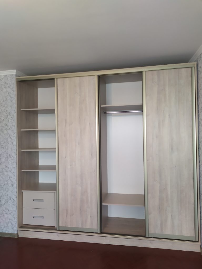 Dulap și dressing