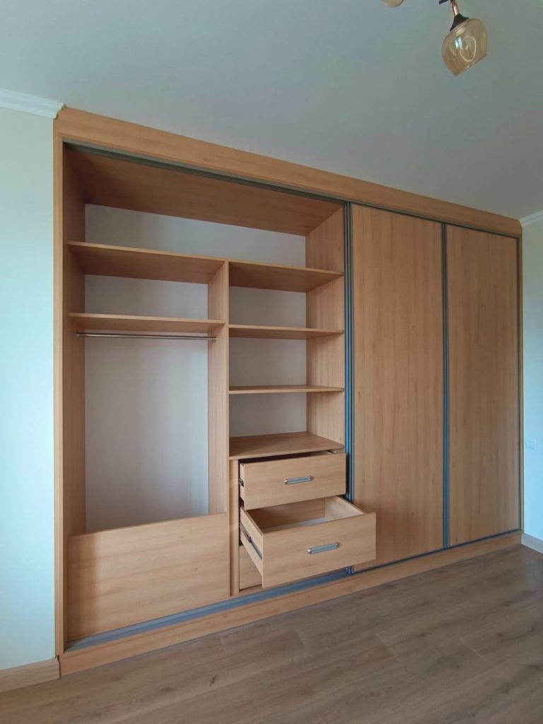 Dulap și dressing