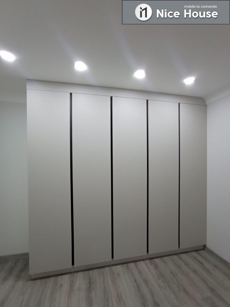 Dulap și dressing